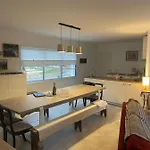 St Jean De Monts Maison Neuve 15 Pers 6ch *