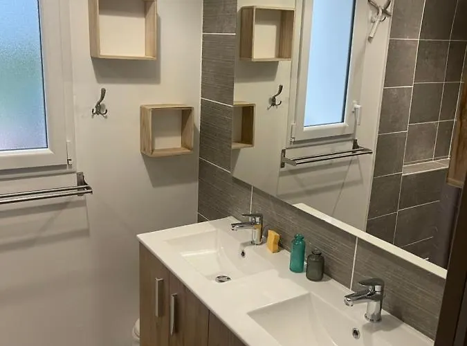 St Jean De Monts Maison Neuve 15 Pers 6ch